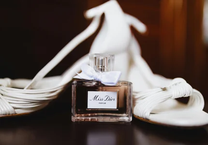 Wyjątkowe perfumy Dior tworzą niesamowitą historię
