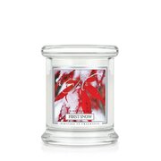 Kringle Candle First Snow świeca zapachowa mini 1-knot (127 g)