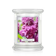 Kringle Candle Fresh Lilac świeca zapachowa średnia z 2 knotami (411 g)