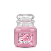 Country Candle Cherry Blossom średnia świeca zapachowa z 2 knotami (453 g)