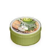 Świeca zapachowa Kringle Candle Crisp Apple & Sage (35 g)