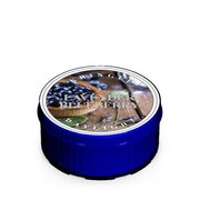 Świeca zapachowa Kringle Candle Lavender Blueberry (35 g)