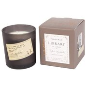 Świeca zapachowa Paddywax Library John Steinbeck w pudełku prezentowym 6,5 uncji (184 g)