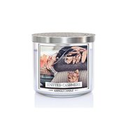 Świeca zapachowa Kringle Candle Knitted Cashmere z 3 knotami 411g