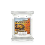 Kringle Candle Rail Bridge średnia świeca zapachowa z 2 knotami (411g)