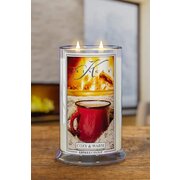 Kringle Candle Cosy & Warm duża świeca zapachowa z 2 knotami (624 g)